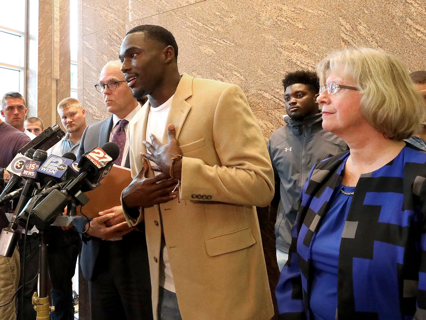 Quintez Cephus Presser